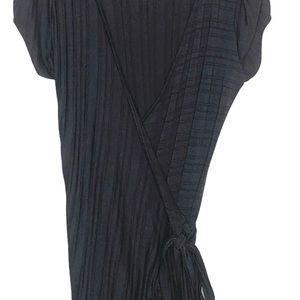 Free people Longer tunic wrap around shirt..size large